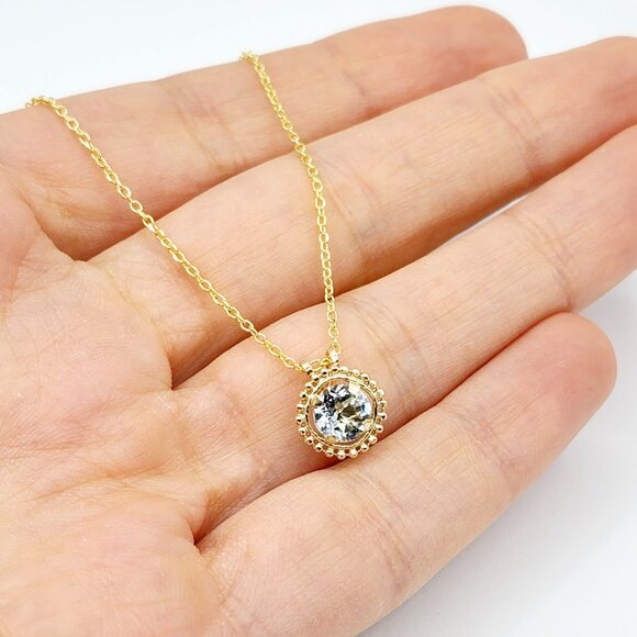 10K Yellow Gold Genuine Aquamarine 6x6mm (0.75ct) Pendant - Picture 4 of 7